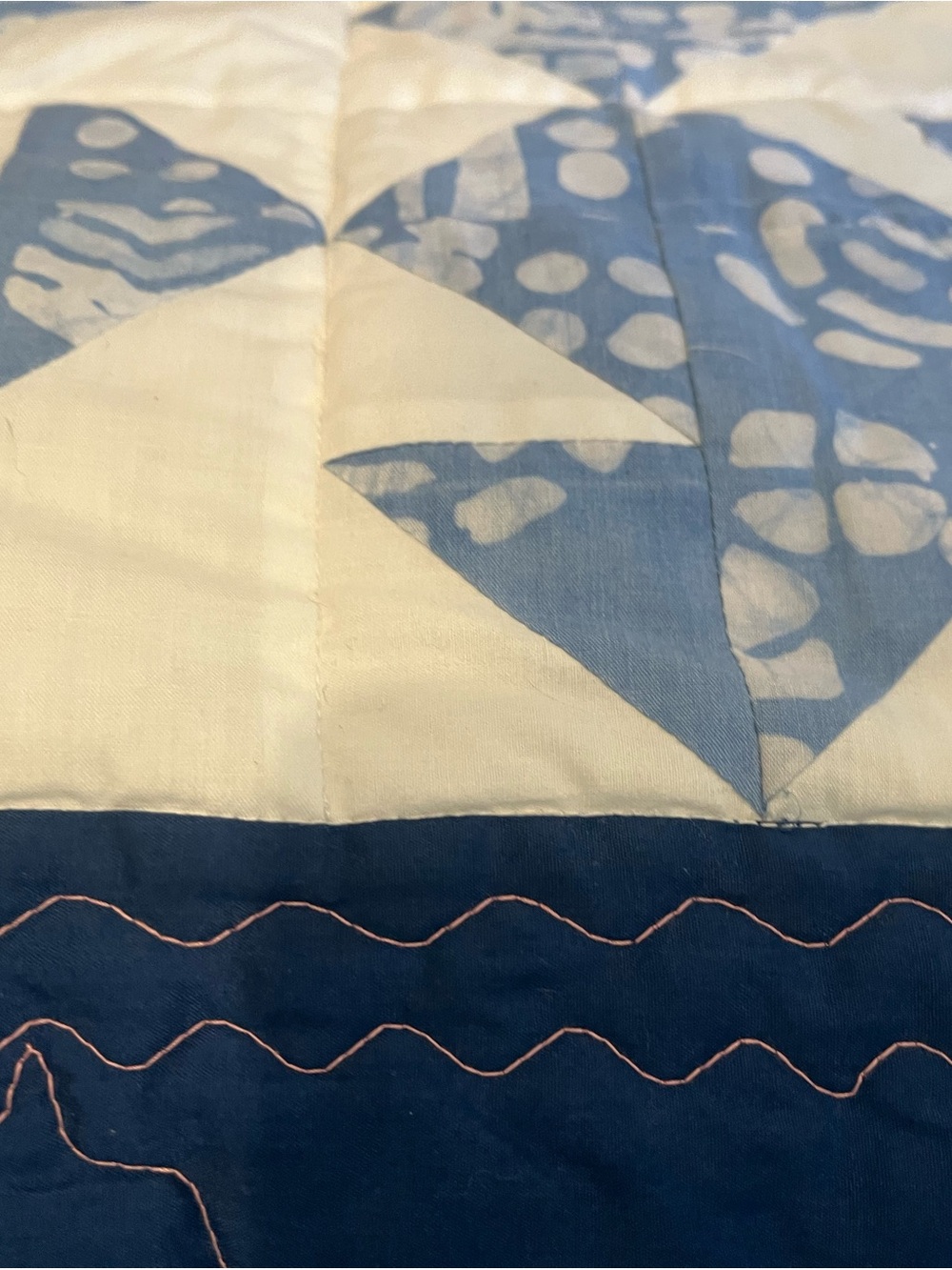 Light Blue and White Quilted Bed Throw - Classic Pattern - 50x70 - Picture 5 of 10